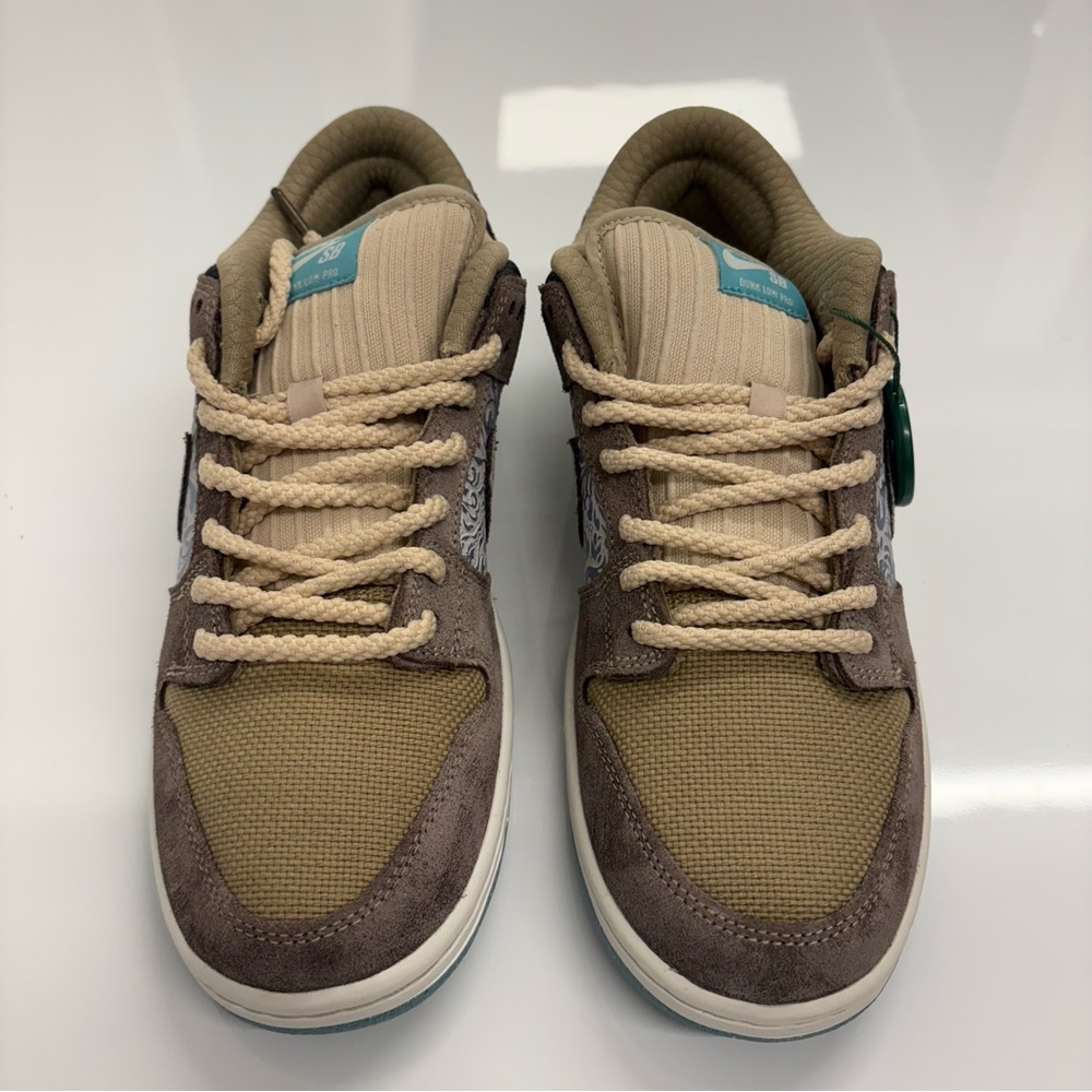 Nike SB Dunk Low Pro QS Brown Tan Paisley – Men’s US 10 – Extra Laces FZ3129-200 - Picture 2 of 8